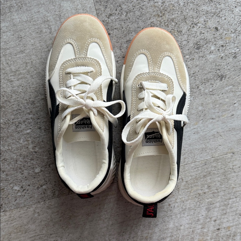 Spalding Beige and Black Athletic Shoes
